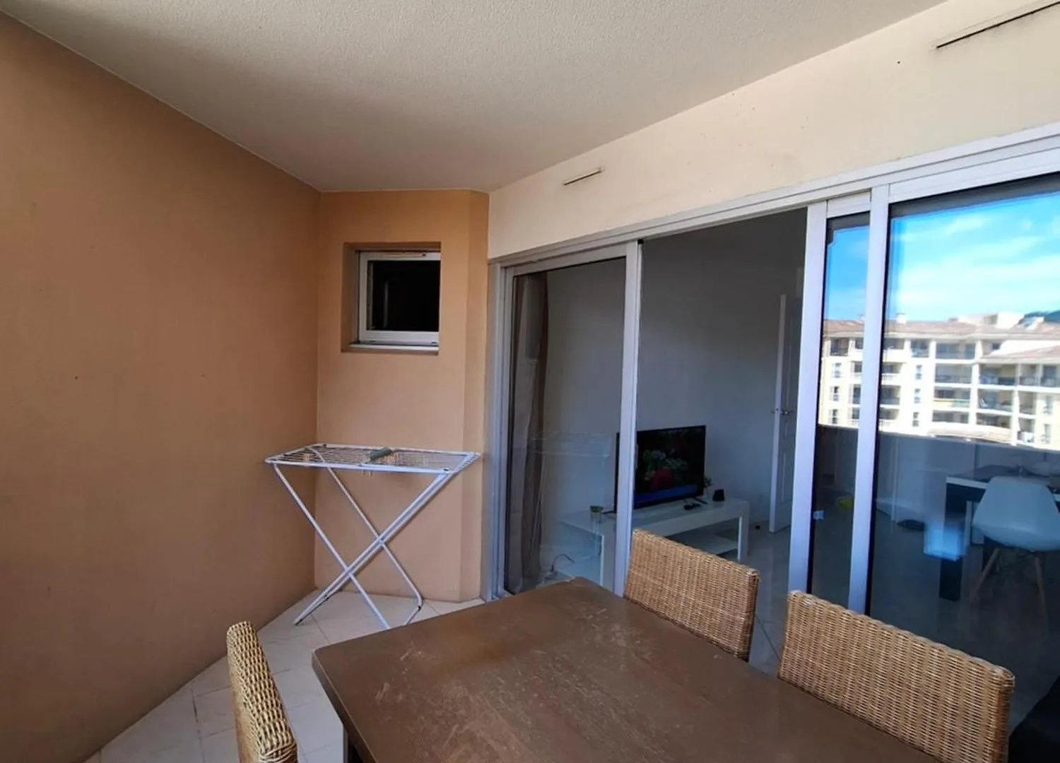 Appartement 3 Pieces, Proche Plage Et Cannes 0*,