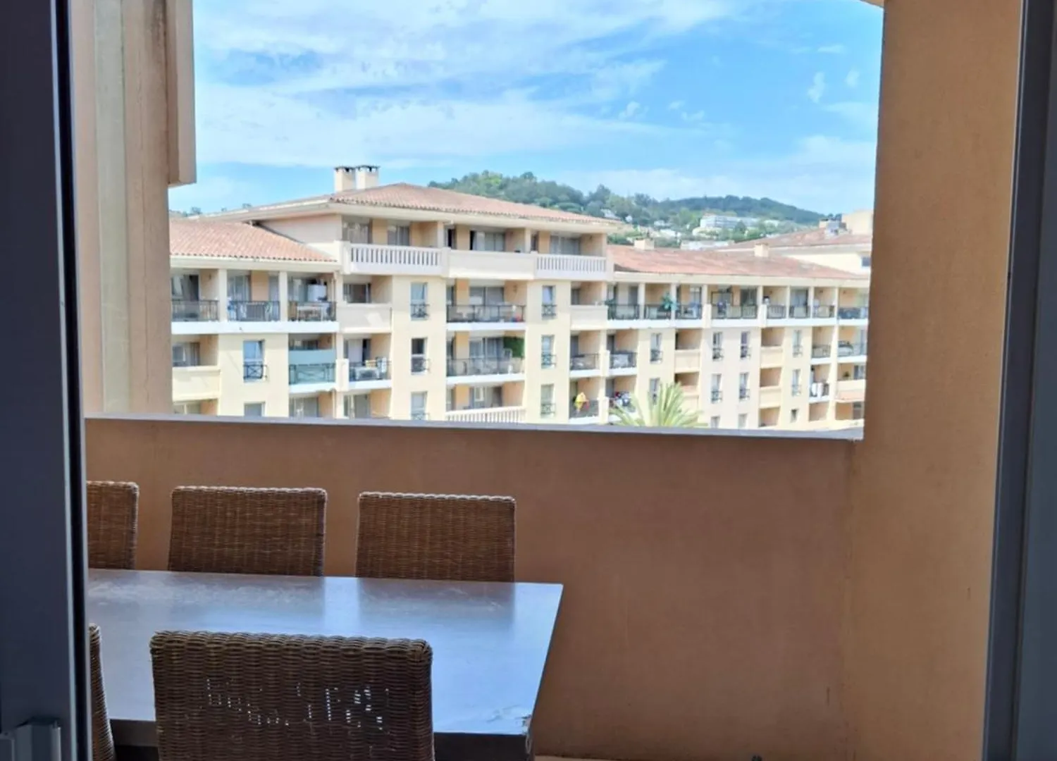Appartement 3 Pieces, Proche Plage Et Cannes France